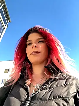 RiriRoseey online show from October 25, 6:45 am