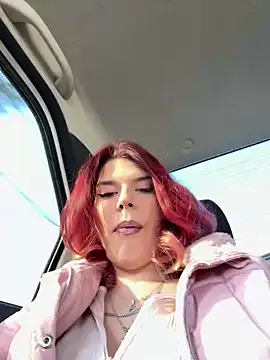 RiriRoseey online show from January 14, 9:13 am