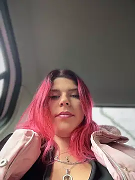 RiriRoseey online show from December 3, 8:47 am