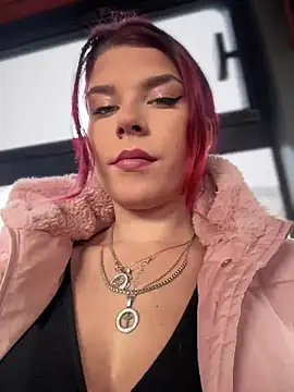 RiriRoseey online show from December 4, 8:57 am