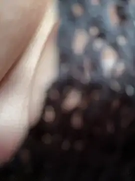 RiriRoseey online show from October 27, 8:15 am