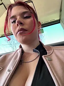 RiriRoseey online show from March 10, 9:24 am