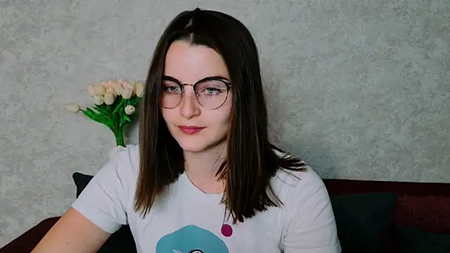 Snapshot of Miss_Arwen chatting on September 19, 3:05 pm Miss Arwen online show from September 19, 3:05 pm