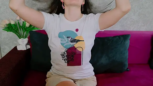 Miss Arwen online show from November 19, 5:40 am