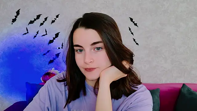 Snapshot of Miss_Arwen chatting on October 21, 4:34 am Miss Arwen online show from October 21, 4:34 am