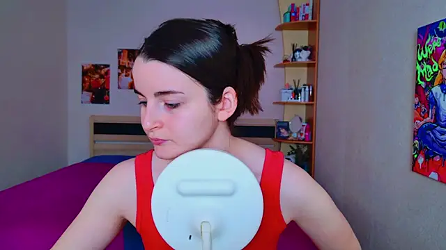 Snapshot of Miss_Arwen chatting on February 4, 4:37 am Miss Arwen online show from February 4, 4:37 am