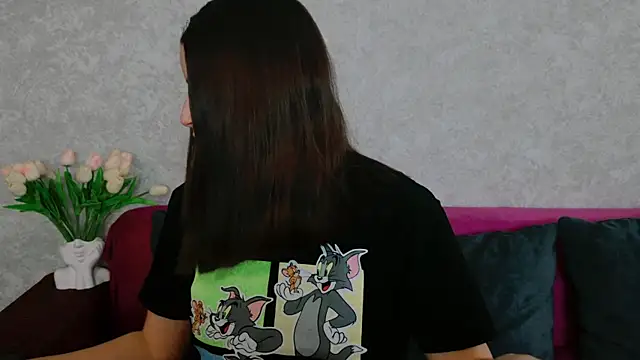 Miss Arwen online show from November 18, 5:44 am