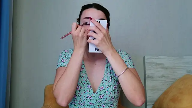 Snapshot of Miss_Arwen chatting on June 4, 9:58 am Miss Arwen online show from June 4, 9:58 am