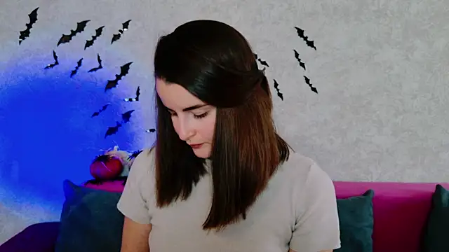 Snapshot of Miss_Arwen chatting on October 20, 3:08 am Miss Arwen online show from October 20, 3:08 am