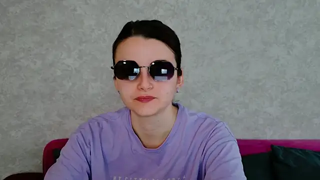 Miss Arwen online show from December 2, 4:36 am