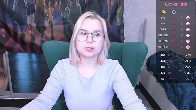 Snapshot of miray_kuriyama123 chatting on February 7, 10:52 pm miray kuriyama123 online show from February 7, 10:52 pm