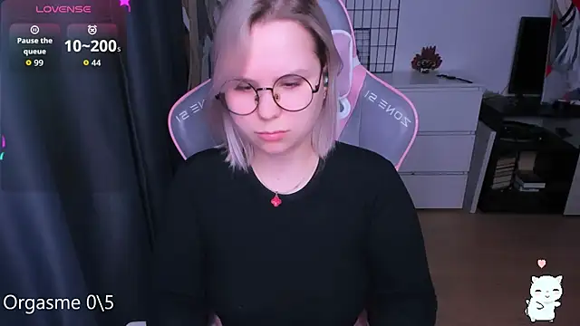 miray kuriyama123 online show from April 13, 8:24 pm