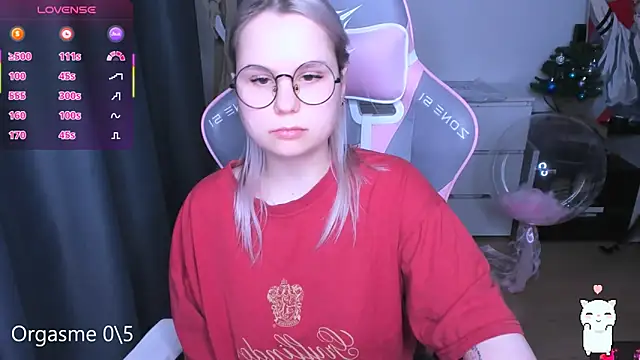 Snapshot of miray_kuriyama123 chatting on February 15, 11:25 pm miray kuriyama123 online show from February 15, 11:25 pm