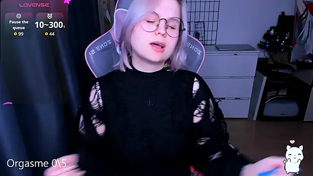 miray kuriyama123 online show from March 5, 6:15 pm