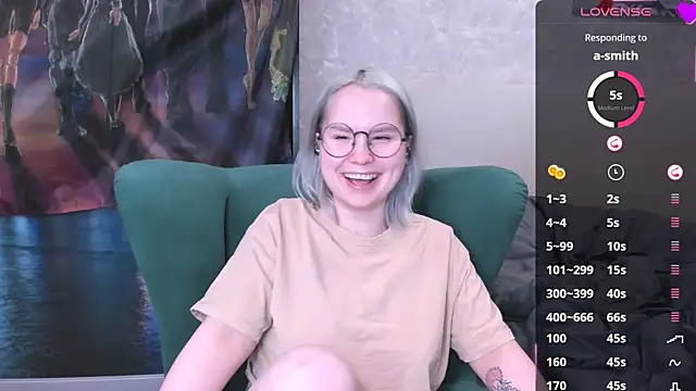 Snapshot of miray_kuriyama123 chatting on March 16, 5:39 pm miray kuriyama123 online show from March 16, 5:39 pm