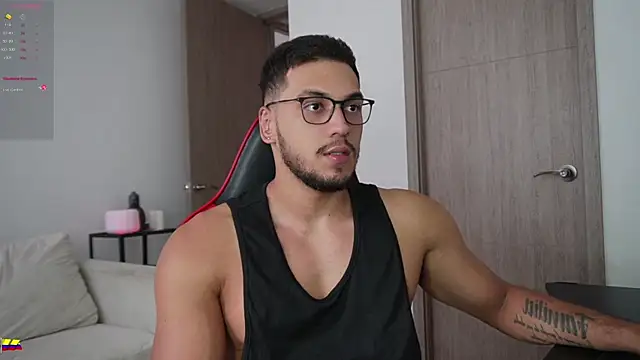 daniel mejia1 online show from February 26, 7:47 pm