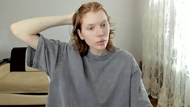 Snapshot of StellaDavis chatting on May 4, 11:02 am StellaDavis online show from May 4, 11:02 am