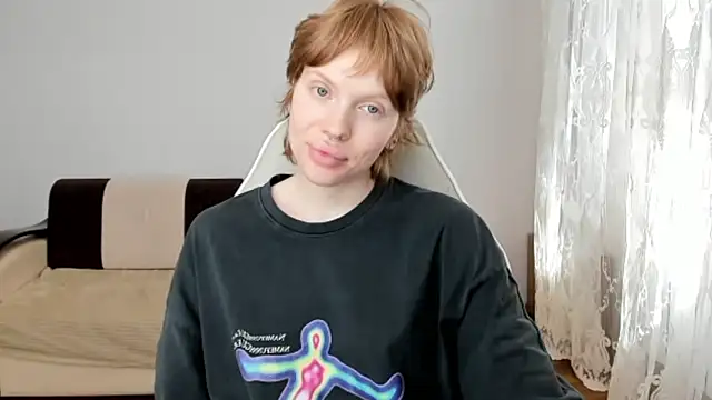 Snapshot of StellaDavis chatting on May 23, 10:03 am StellaDavis online show from May 23, 10:03 am