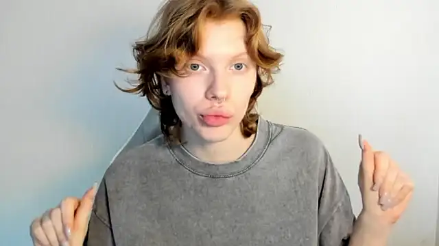 StellaDavis online show from March 4, 8:11 am