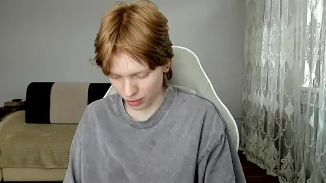 Snapshot of StellaDavis chatting on June 5, 12:11 pm StellaDavis online show from June 5, 12:11 pm