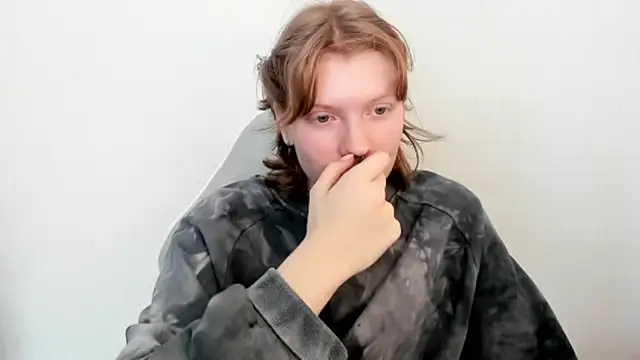 StellaDavis online show from March 11, 9:36 am