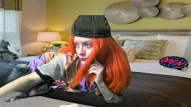 Snapshot of AriellaTaylor chatting on March 4, 2:32 pm AriellaTaylor online show from March 4, 2:32 pm