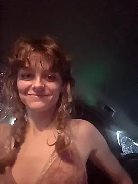 Snapshot of AriellaTaylor chatting on November 13, 9:51 pm AriellaTaylor online show from November 13, 9:51 pm