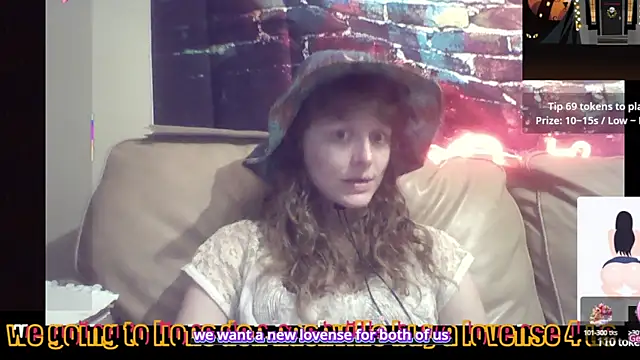 Snapshot of AriellaTaylor chatting on September 11, 3:01 pm AriellaTaylor online show from September 11, 3:01 pm