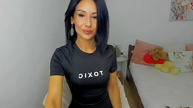 Snapshot of Blackeyeslady chatting on November 28, 5:46 pm Blackeyeslady online show from November 28, 5:46 pm