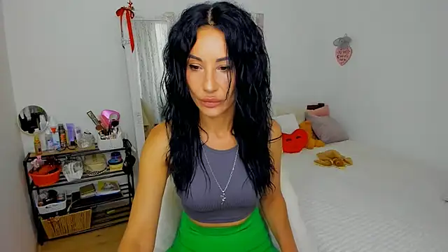 Blackeyeslady online show from May 22, 1:31 pm