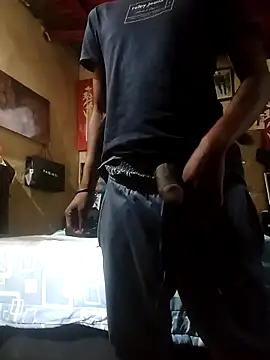 Snapshot of Dick5nn chatting on February 22, 2:19 pm Dick5nn online show from February 22, 2:19 pm