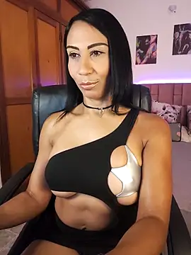 charlotte bayron02 online show from April 3, 12:06 am