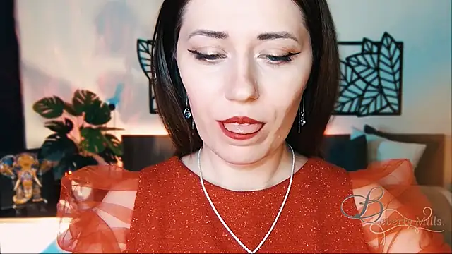 MissBeverlyMills online show from February 16, 10:10 am