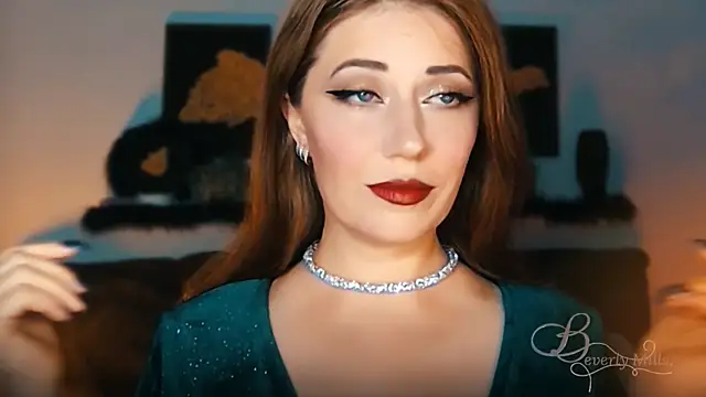 MissBeverlyMills online show from September 18, 8:01 pm