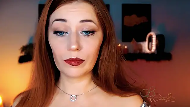 MissBeverlyMills online show from November 15, 2:59 am