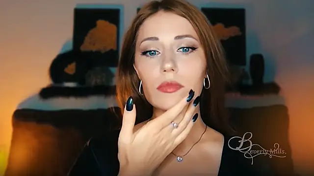 MissBeverlyMills online show from September 20, 5:51 pm