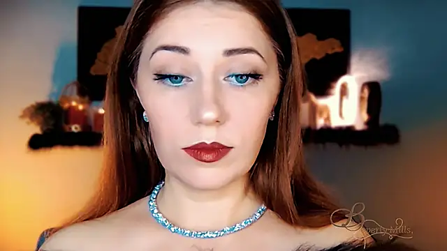 MissBeverlyMills online show from November 13, 2:59 am