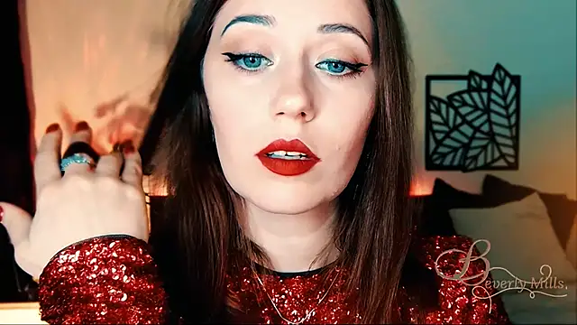 MissBeverlyMills online show from March 17, 9:55 am