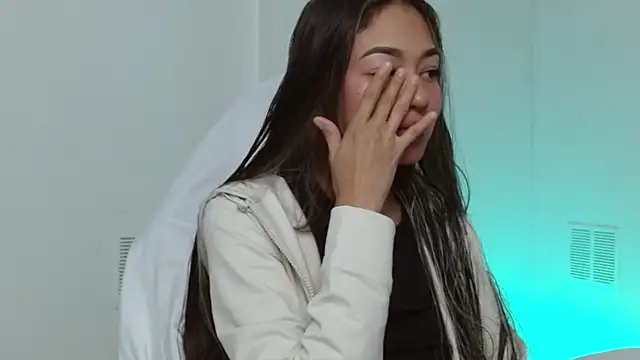 hantonella  online show from October 29, 12:37 pm