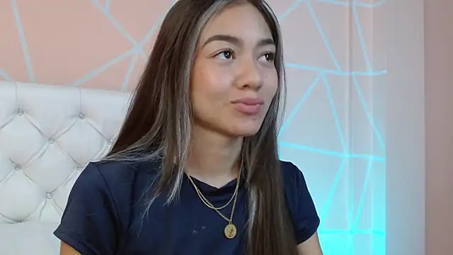 hantonella  online show from October 3, 9:16 pm