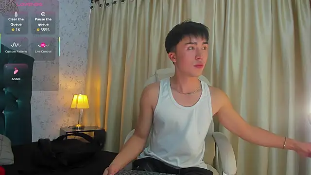 Snapshot of santi-fabulous chatting on September 30, 9:54 pm santi-fabulous online show from September 30, 9:54 pm