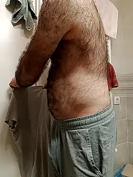 Snapshot of takcikarr chatting on November 18, 10:34 pm takcikarr online show from November 18, 10:34 pm