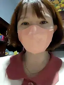 Snapshot of sweetlove_thien_than chatting on January 15, 2:06 am sweetlove thien than online show from January 15, 2:06 am