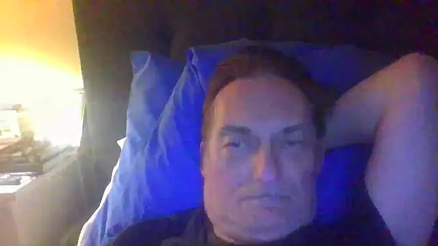 Snapshot of Alain-Bertrand chatting on September 18, 12:13 am Alain-Bertrand online show from September 18, 12:13 am