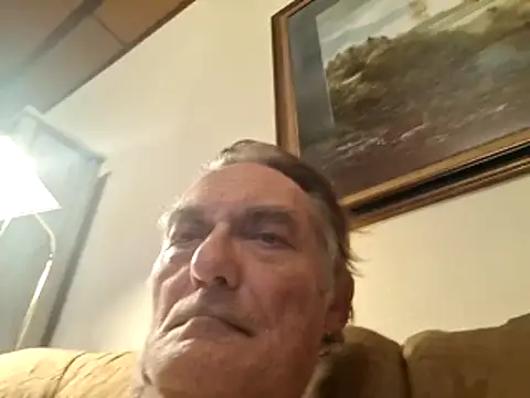 Snapshot of Alain-Bertrand chatting on June 21, 8:36 pm Alain-Bertrand online show from June 21, 8:36 pm