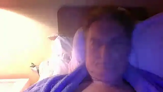 Snapshot of Alain-Bertrand chatting on January 16, 1:20 am Alain-Bertrand online show from January 16, 1:20 am
