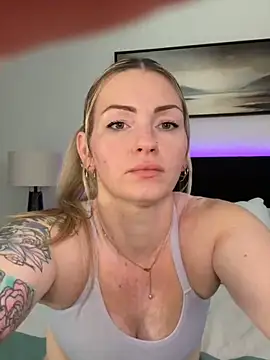 MaggieMayI89 online show from June 1, 5:12 pm
