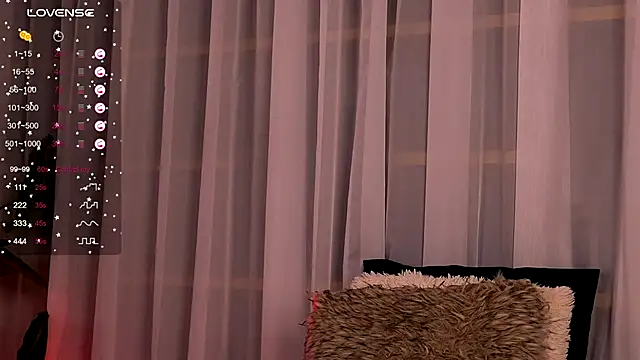 CynthiaWest online show from November 25, 4:13 am