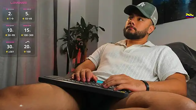caprywilliams online show from May 30, 8:42 am