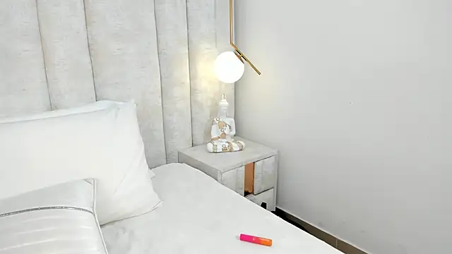 Snapshot of im_giselle_ chatting on January 18, 5:52 am im giselle online show from January 18, 5:52 am